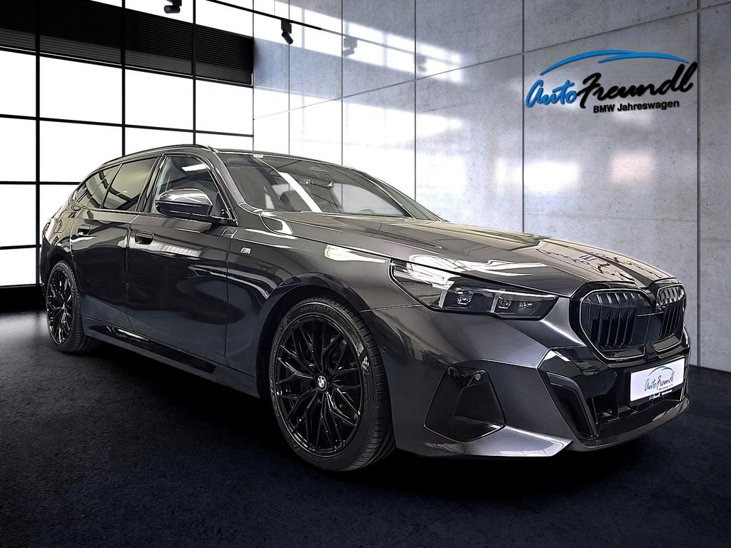 BMW 540 2025 г. Серый, пробег 15500 км