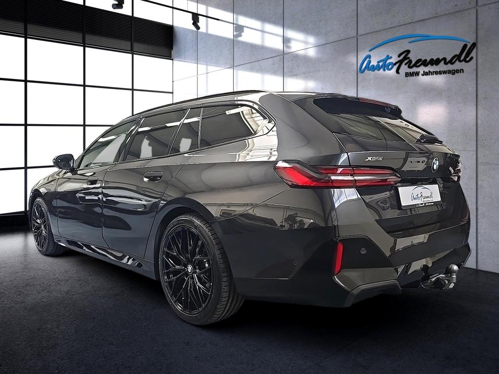 BMW 540 2025 г. Серый, пробег 15500 км