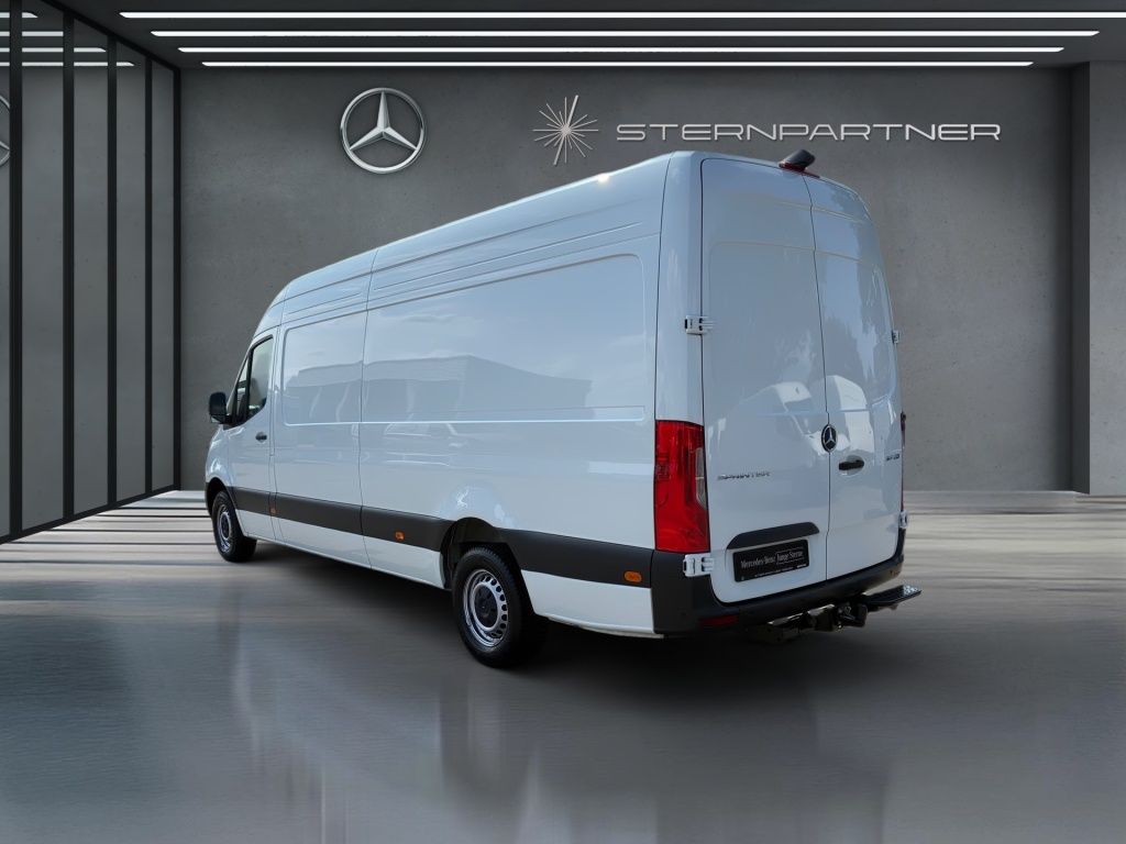 Mercedes-Benz SPRINTER 2025 г. Белый, пробег 29974 км