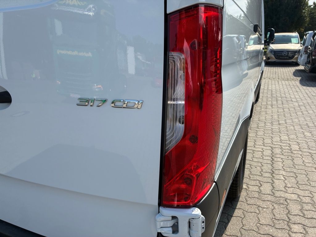 Mercedes-Benz SPRINTER 2025 г. Белый, пробег 29974 км