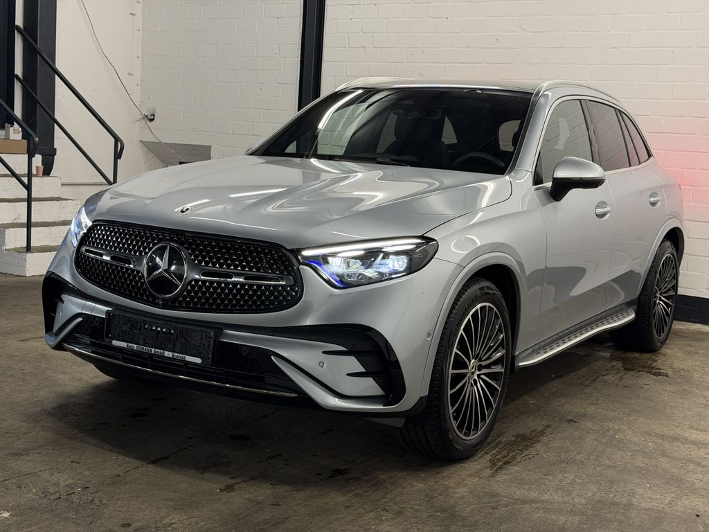 Mercedes-Benz GLC 200 2025 г. Серебристый, пробег 3358 км
