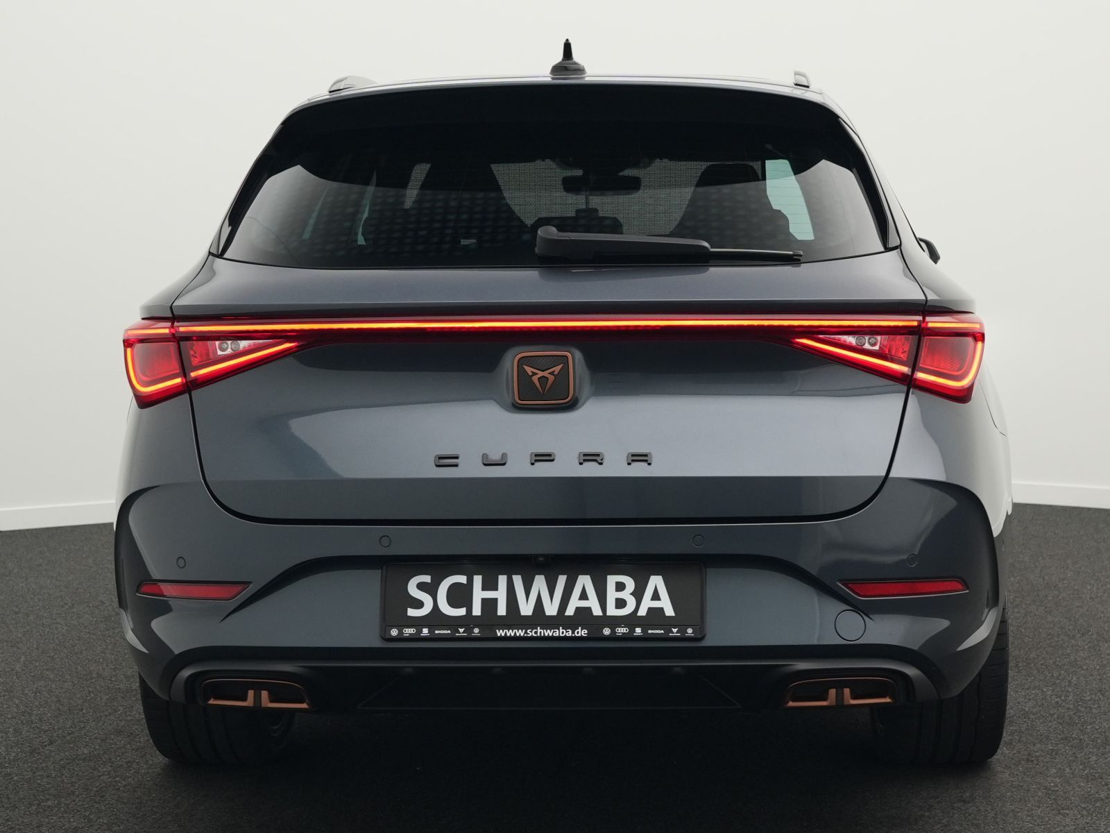 Cupra Leon 2021 г. Серый, пробег 55400 км