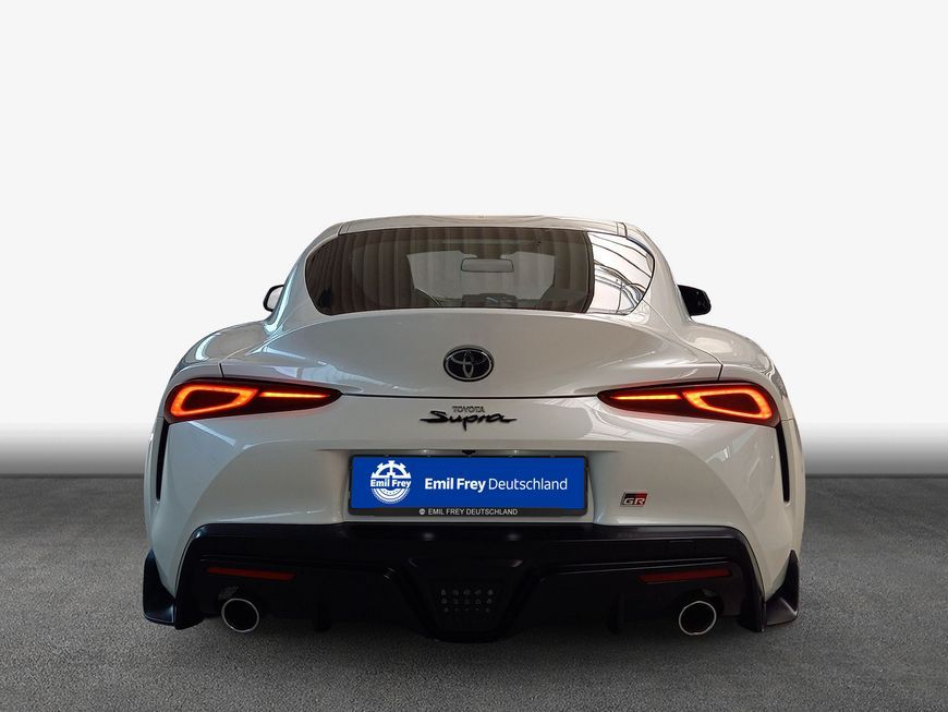 Toyota Supra 2022 г. Белый, пробег 42300 км