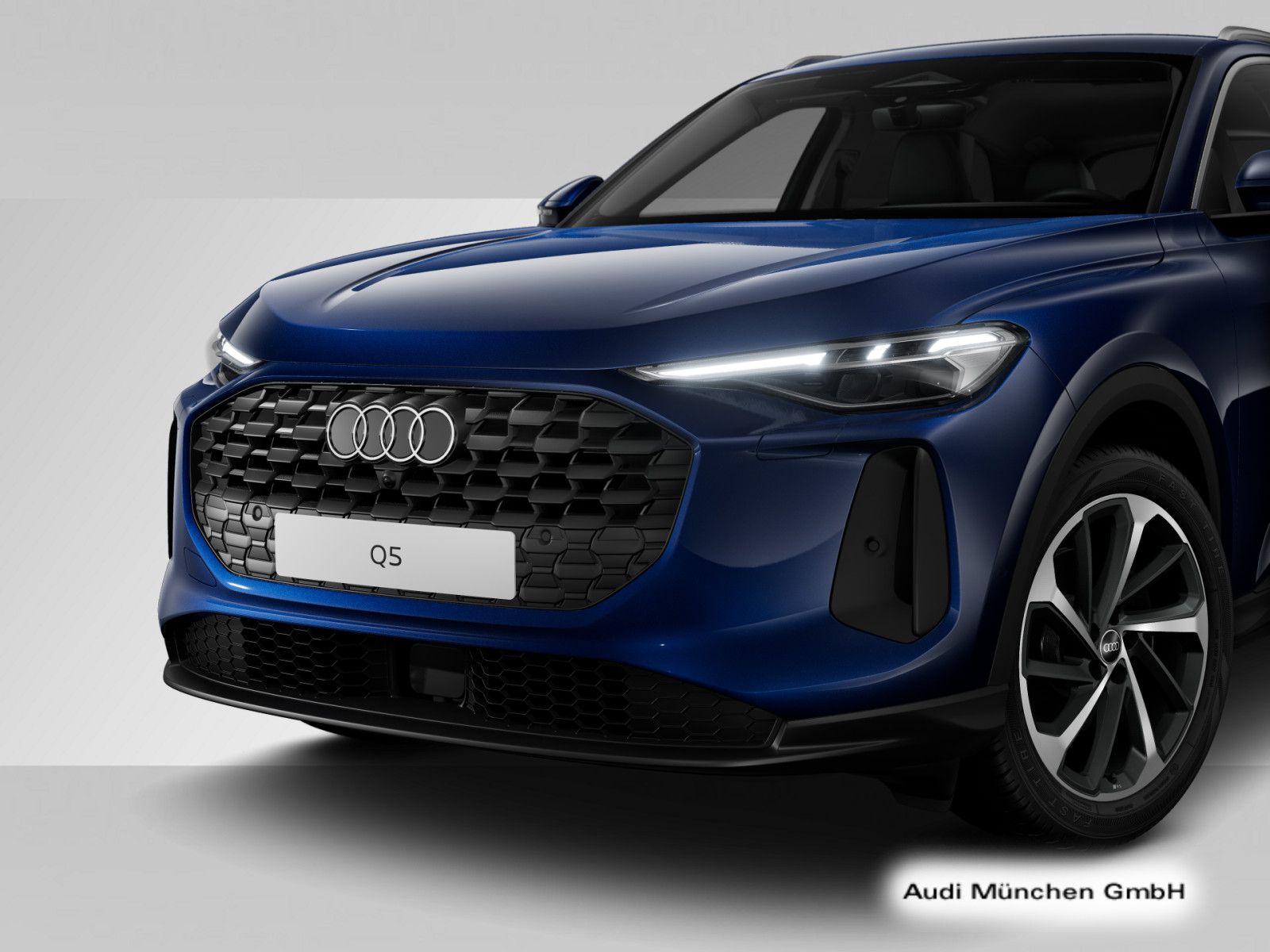 Audi Q5 2025 г. Синий, пробег 21092 км