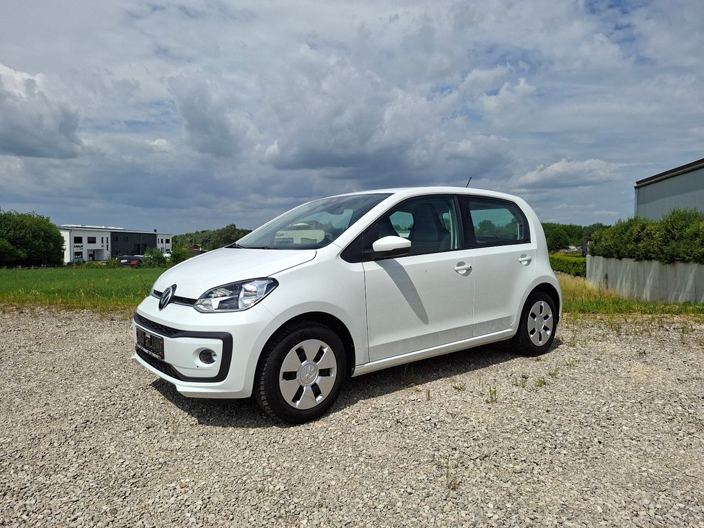 Volkswagen up! 2022 г. Белый, пробег 36000 км