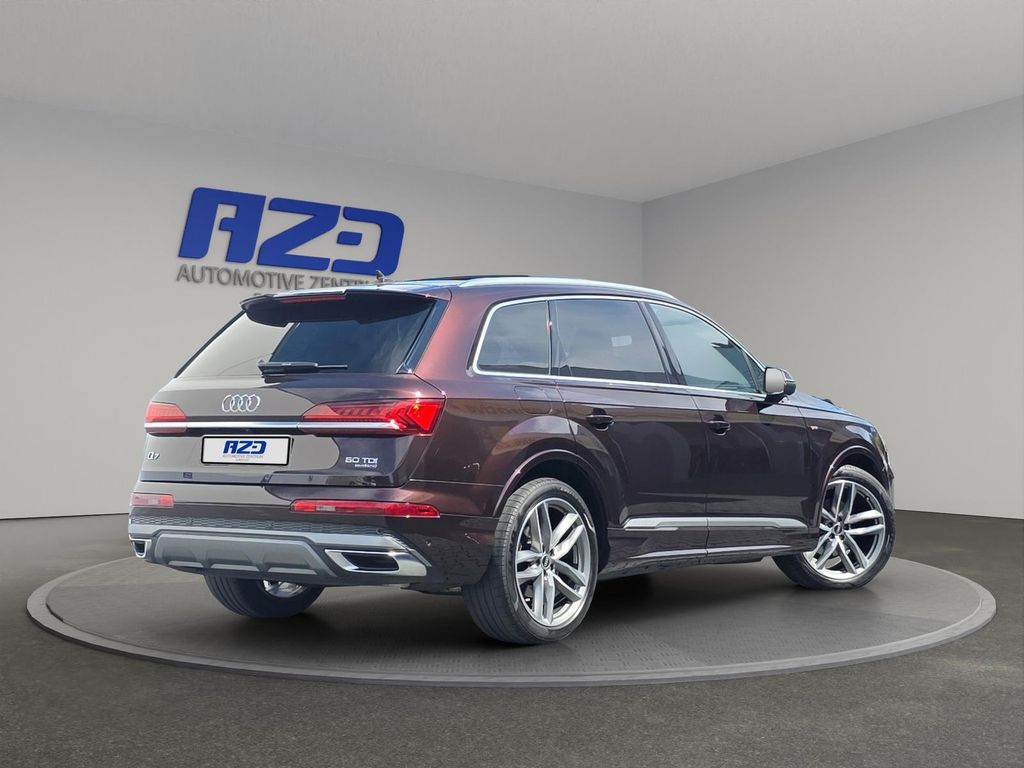 Audi Q7 2022 г. Коричневый, пробег 53000 км