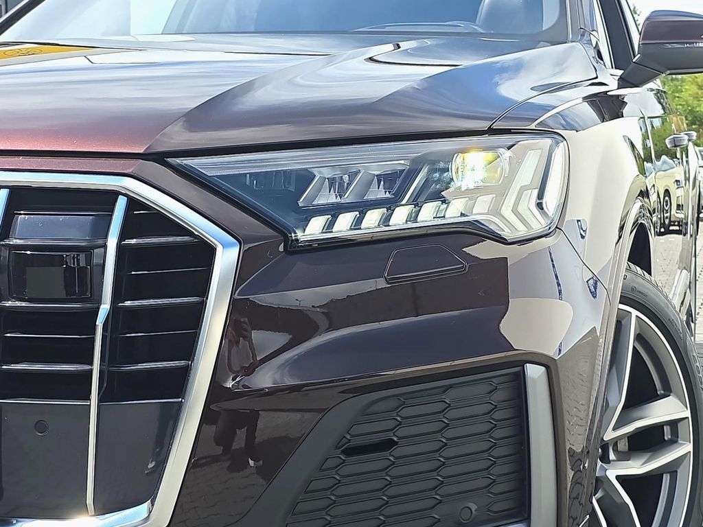 Audi Q7 2022 г. Коричневый, пробег 53000 км
