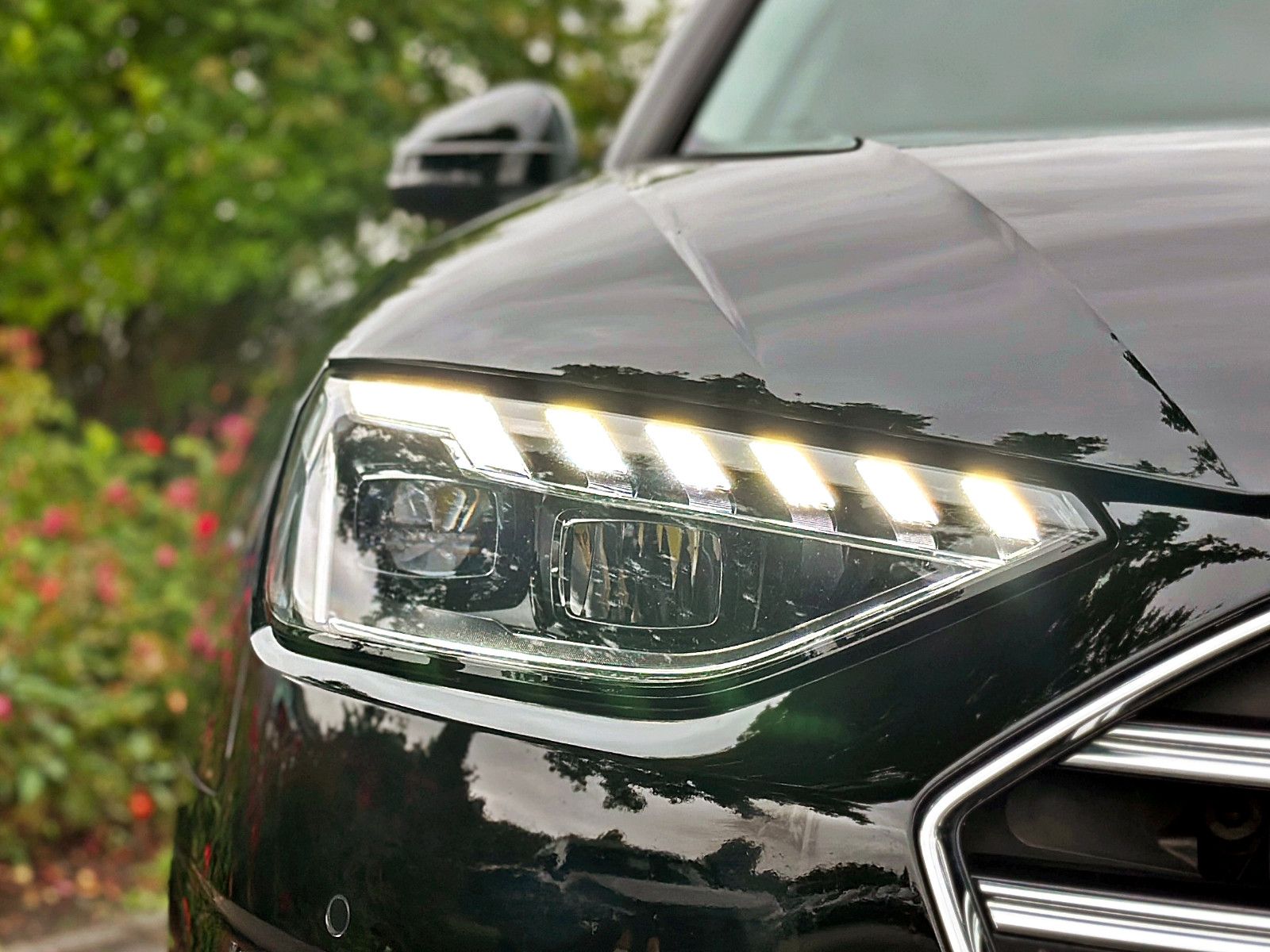 Audi A4 2023 г. Чёрный, пробег 55490 км