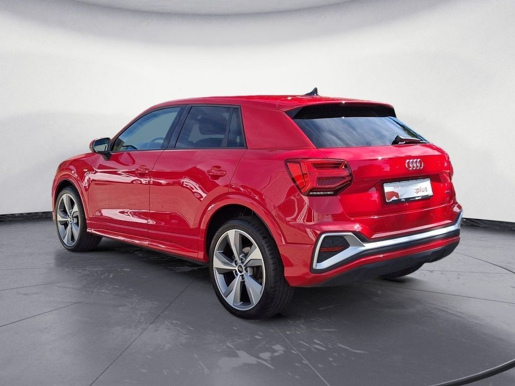 Audi Q2 2022 г. Красный, пробег 46473 км