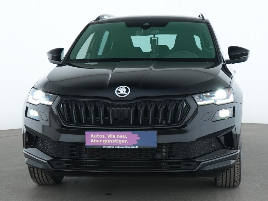 Skoda Karoq 2023 г. Чёрный, пробег 44926 км