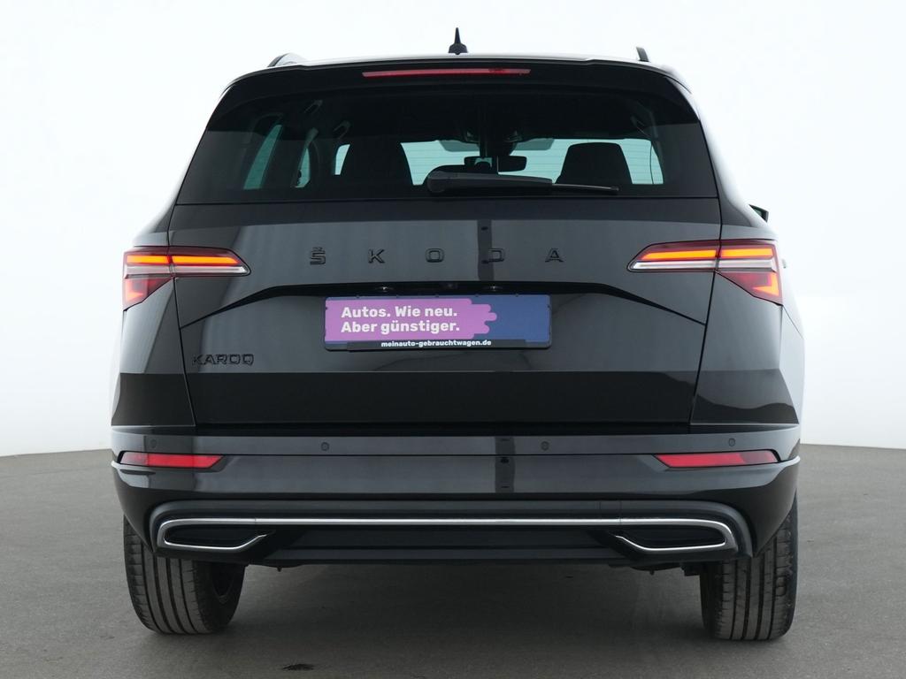 Skoda Karoq 2023 г. Чёрный, пробег 44926 км