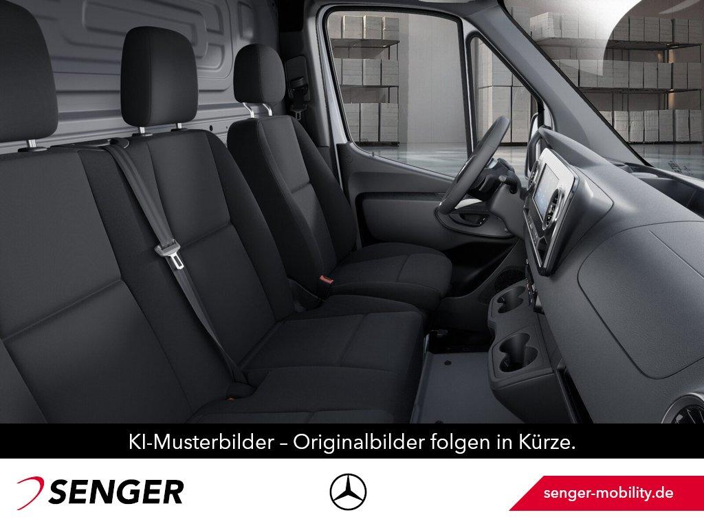 Mercedes-Benz SPRINTER 2025 г. Белый, пробег 59650 км