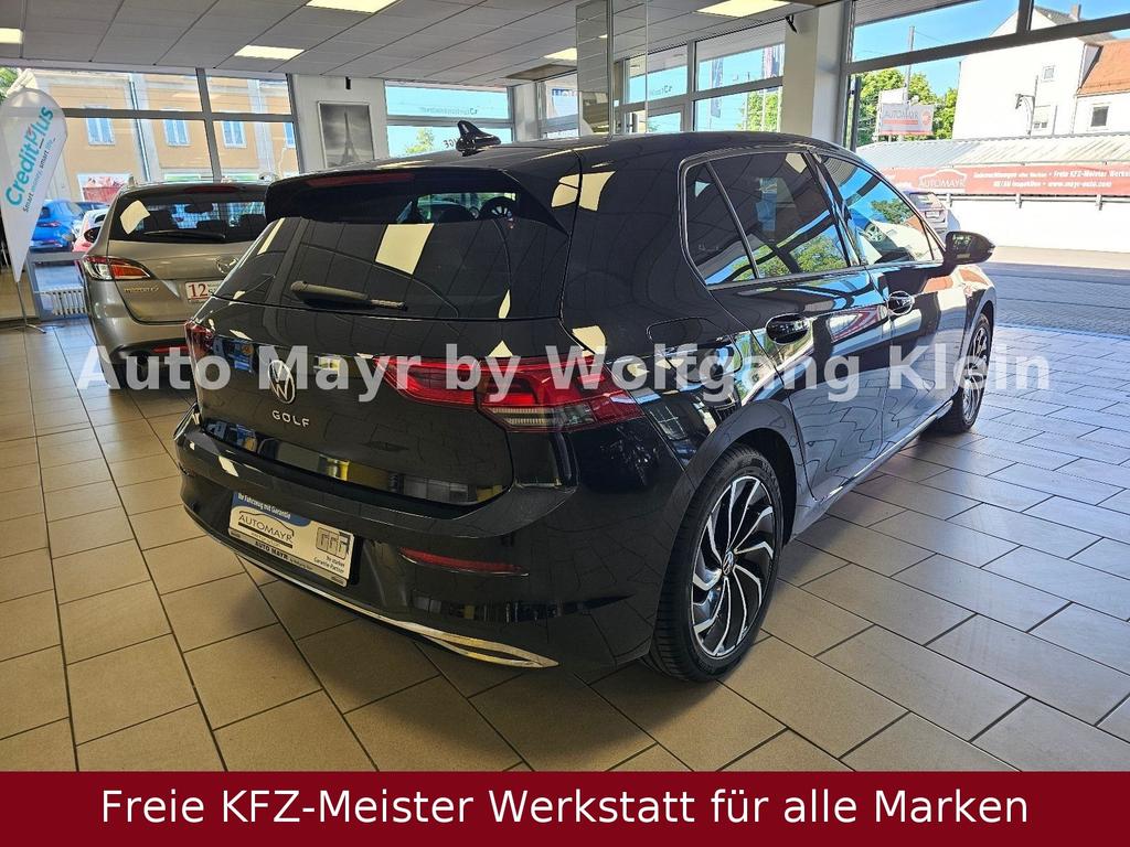 Volkswagen Golf 2022 г. Чёрный, пробег 41200 км