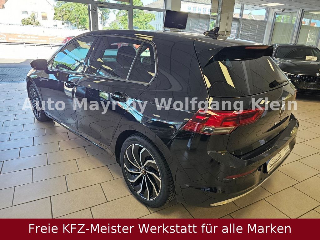 Volkswagen Golf 2022 г. Чёрный, пробег 41200 км