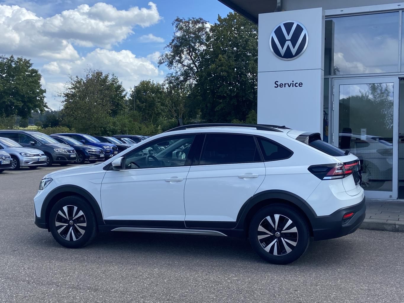 Volkswagen Taigo 2022 г. Белый, пробег 34062 км
