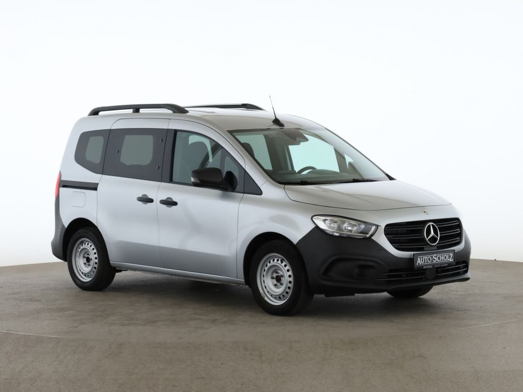 Mercedes-Benz Citan 2023 г. Серебристый, пробег 18243 км