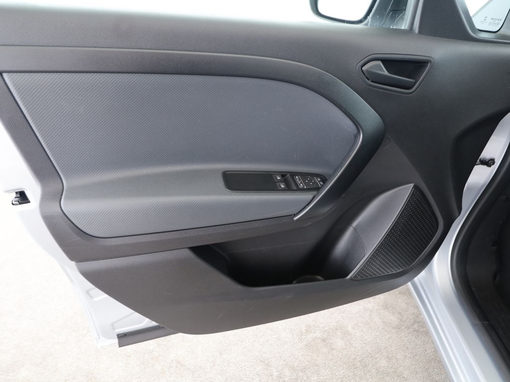 Mercedes-Benz Citan 2023 г. Серебристый, пробег 18243 км