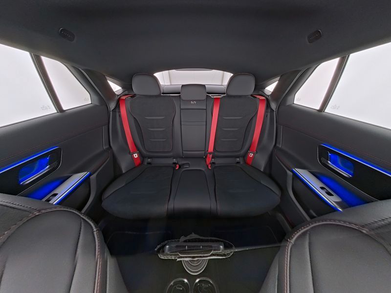 Mercedes-Benz GLC 43 AMG 2025 г. Чёрный, пробег 17222 км