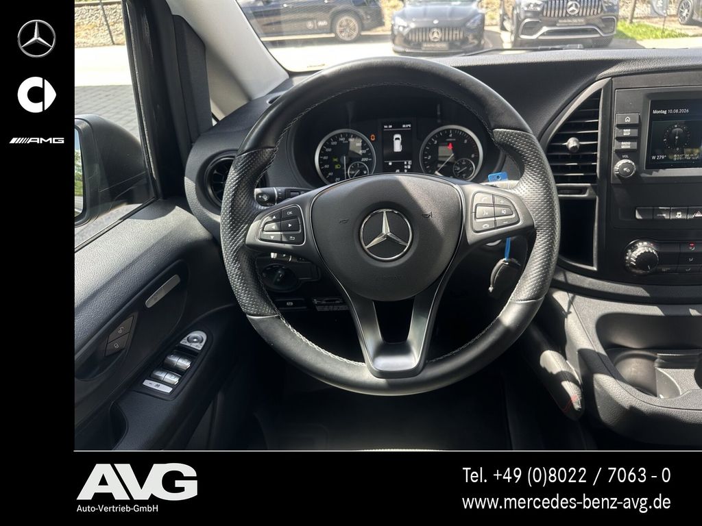 Mercedes-Benz State Glow 2022 г. Чёрный, пробег 52100 км