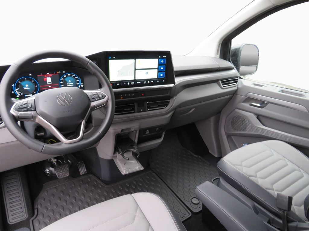Volkswagen T7 CARAVELLE 2026 г. Чёрный, пробег 18860 км