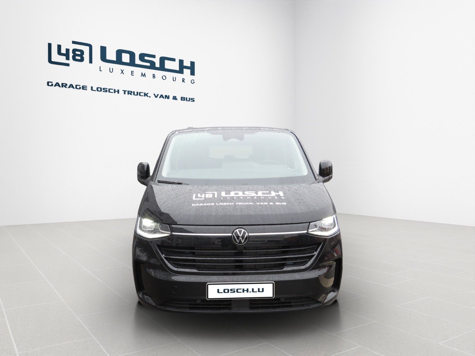 Volkswagen T7 CARAVELLE 2026 г. Чёрный, пробег 18860 км