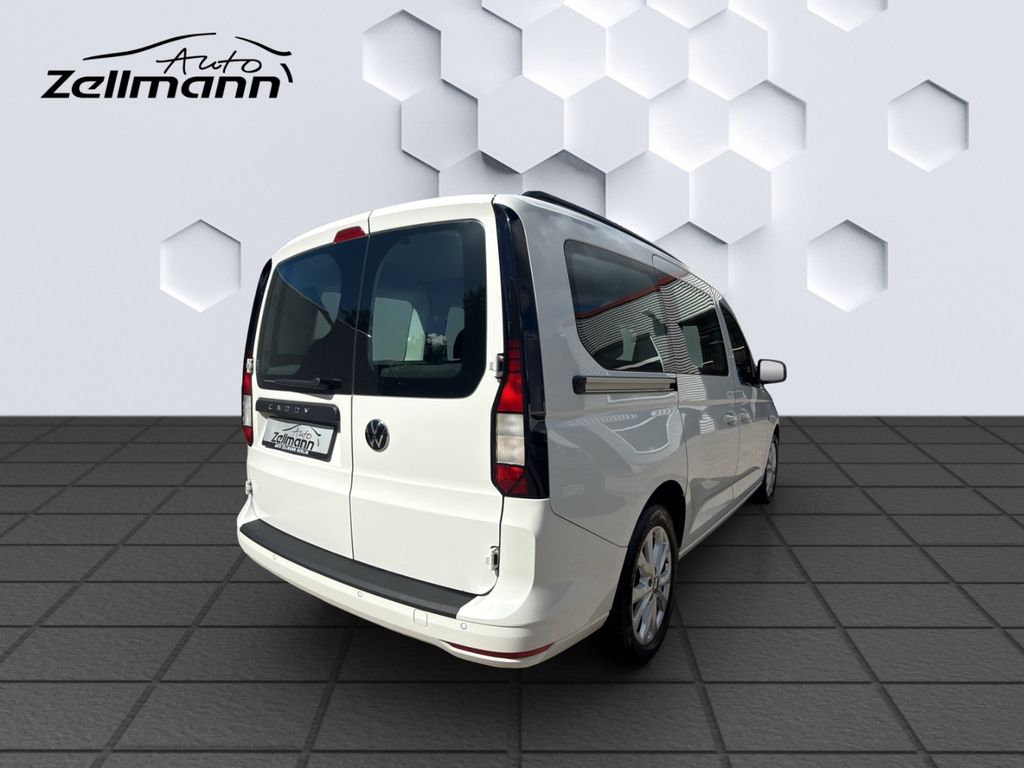 Volkswagen CADDY MAXI 2022 г. Белый, пробег 25732 км