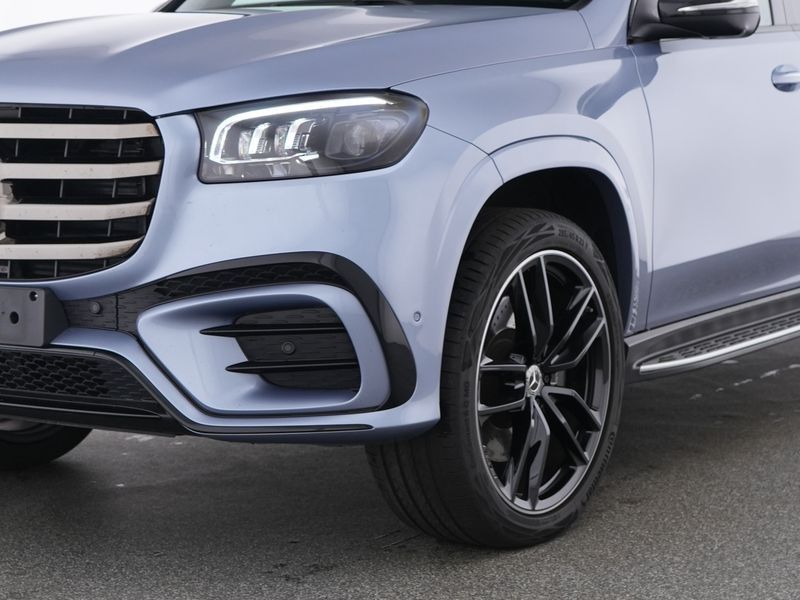 Mercedes-Benz GLS 450 2025 г. Синий, пробег 46900 км