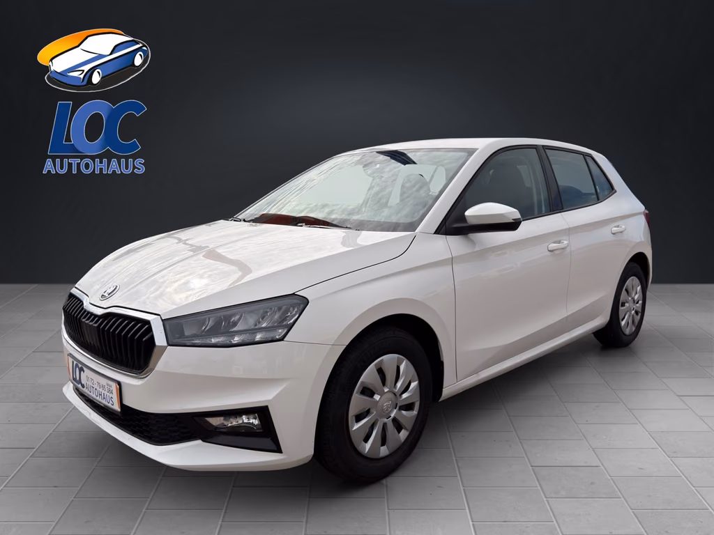 Skoda Fabia 2023 г. Белый, пробег 37034 км