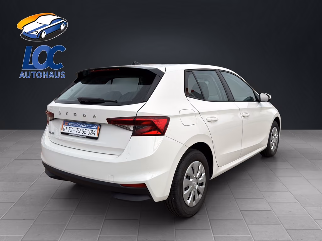 Skoda Fabia 2023 г. Белый, пробег 37034 км