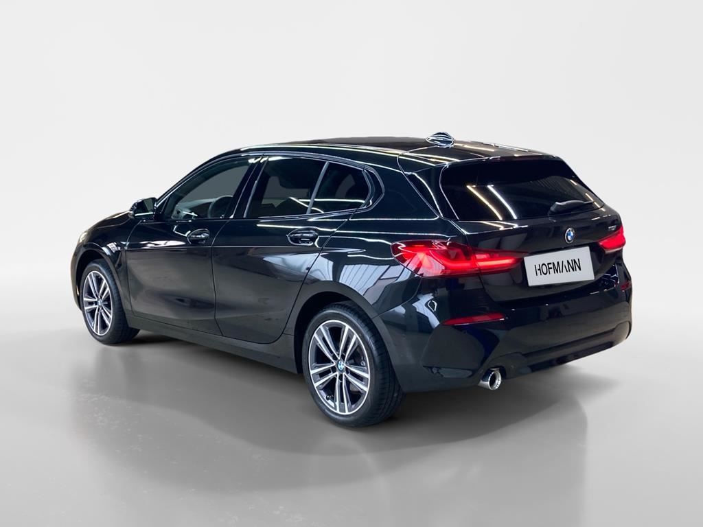 BMW 118 2023 г. Чёрный, пробег 24300 км