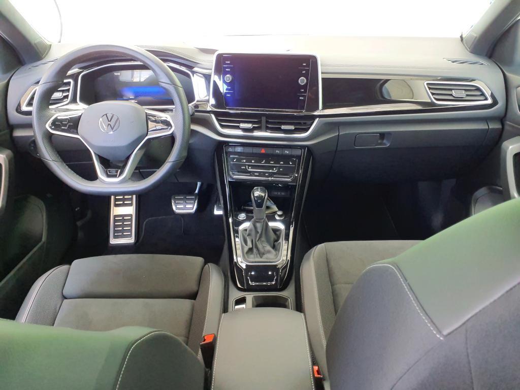 Volkswagen T-Roc 2023 г. Белый, пробег 27385 км