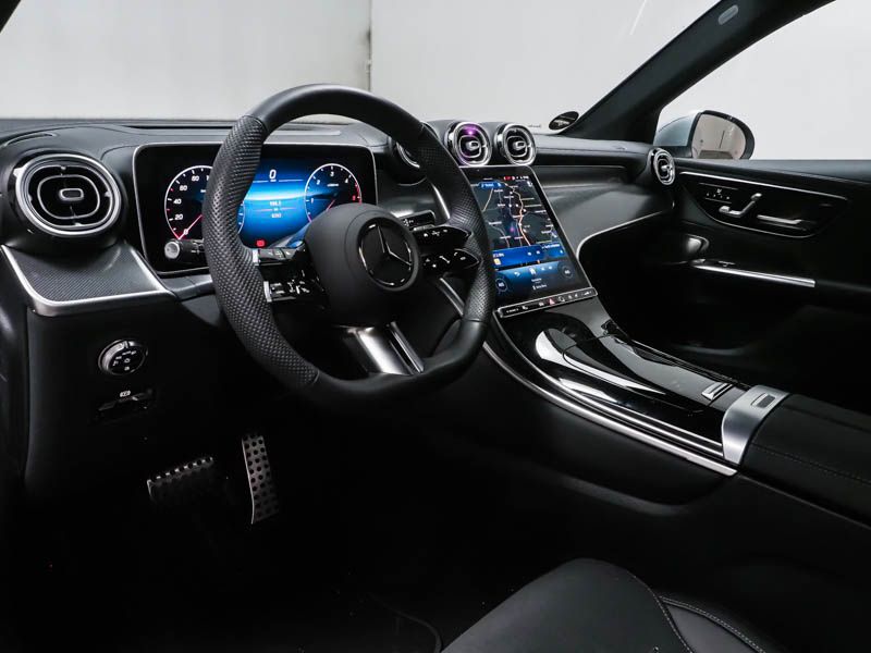 Mercedes-Benz GLC 220 2025 г. Серебристый, пробег 6201 км