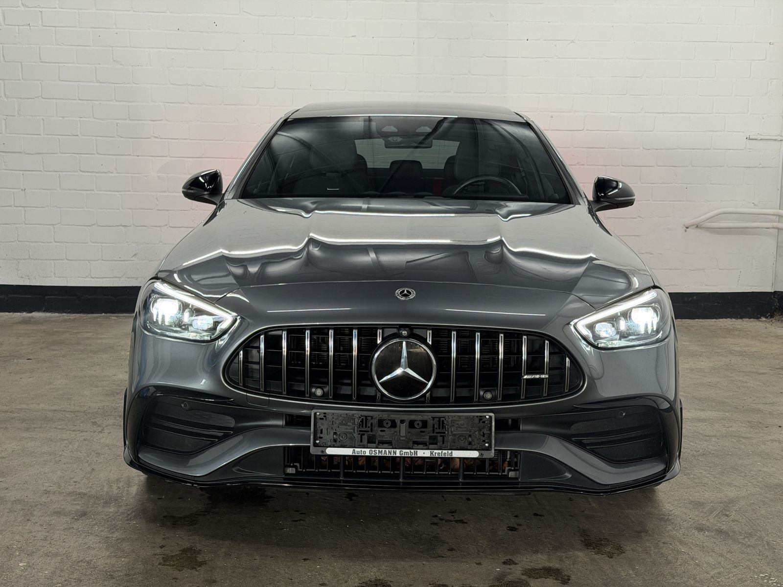 Mercedes-Benz C 43 AMG 2024 г. Серый, пробег 24100 км
