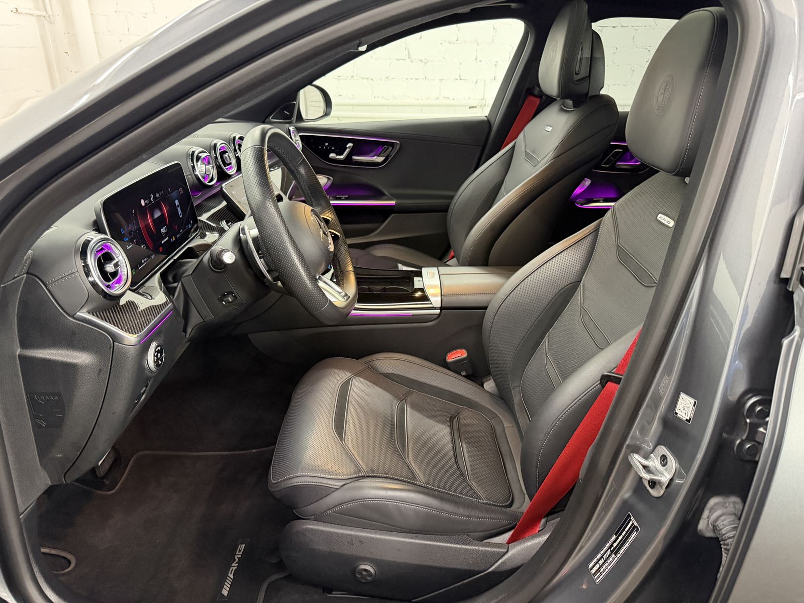 Mercedes-Benz C 43 AMG 2024 г. Серый, пробег 24100 км