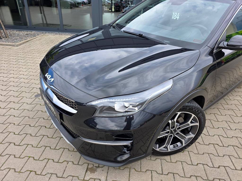 Kia XCeed 2022 г. Чёрный, пробег 49800 км