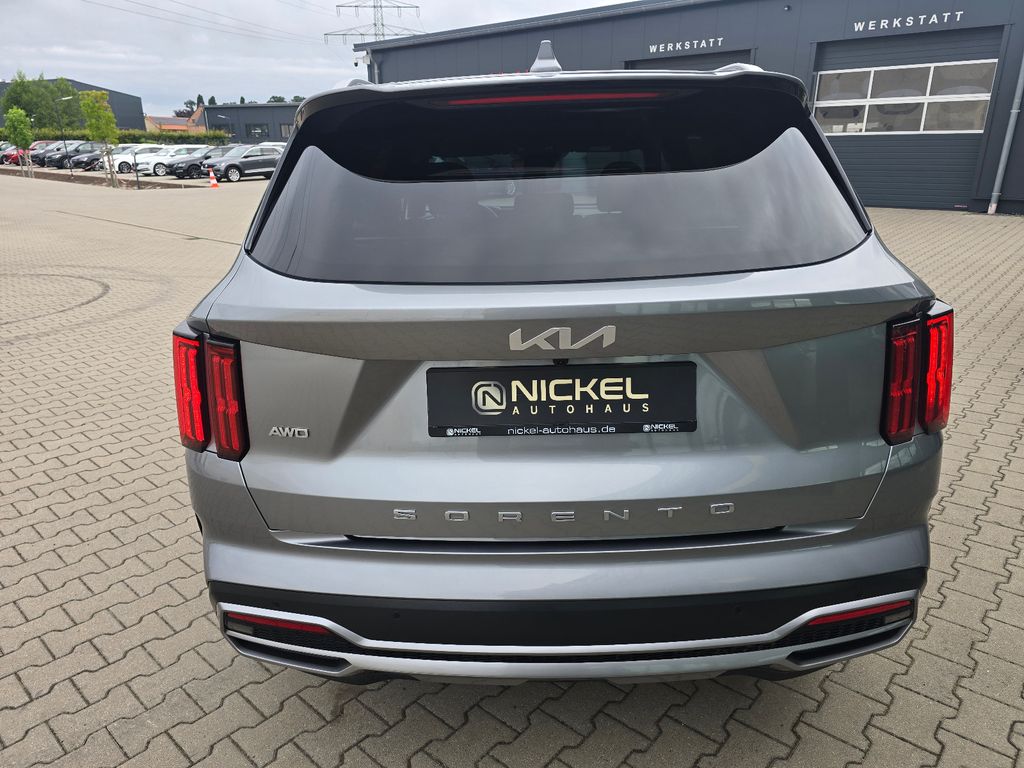 Kia Sorento 2022 г. Серый, пробег 56000 км