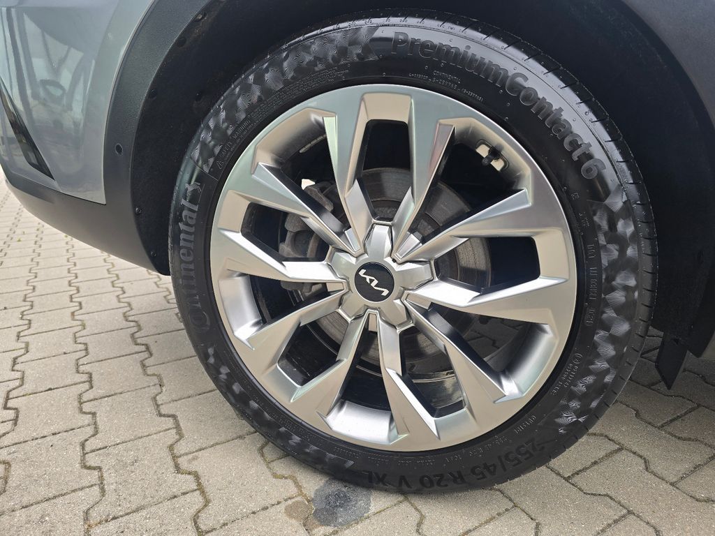 Kia Sorento 2022 г. Серый, пробег 56000 км