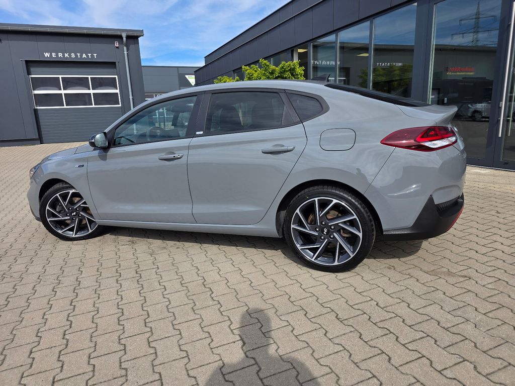 Hyundai i30 2021 г. Серый, пробег 48000 км