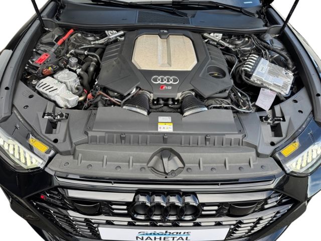 Audi RS6 2024 г. Чёрный, пробег 21182 км