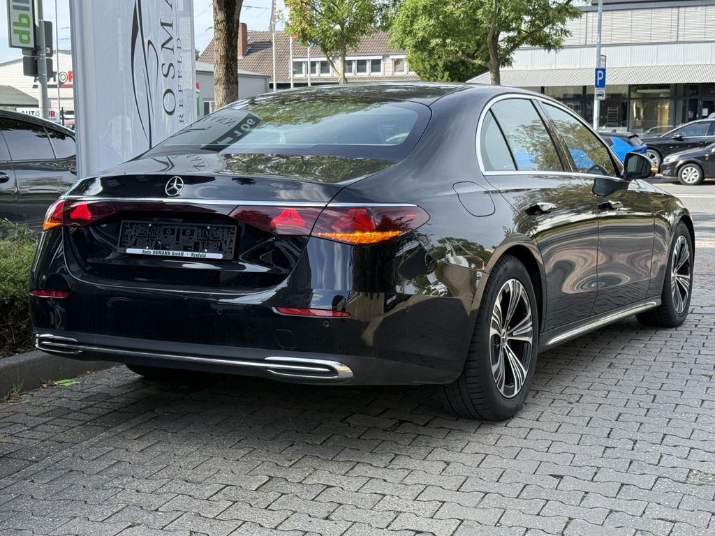 Mercedes-Benz E 220 2025 г. Чёрный, пробег 25571 км