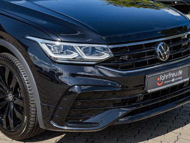 Volkswagen Tiguan 2023 г. Чёрный, пробег 35890 км