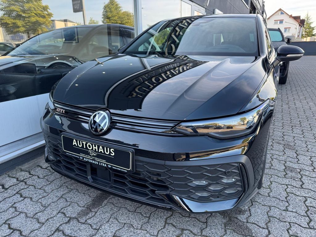 Volkswagen Golf 2025 г. Чёрный, пробег 57430 км