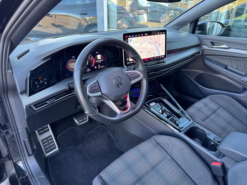 Volkswagen Golf 2025 г. Чёрный, пробег 57430 км