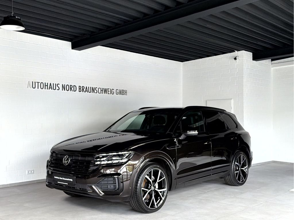 Volkswagen Touareg 2022 г. Коричневый, пробег 37651 км