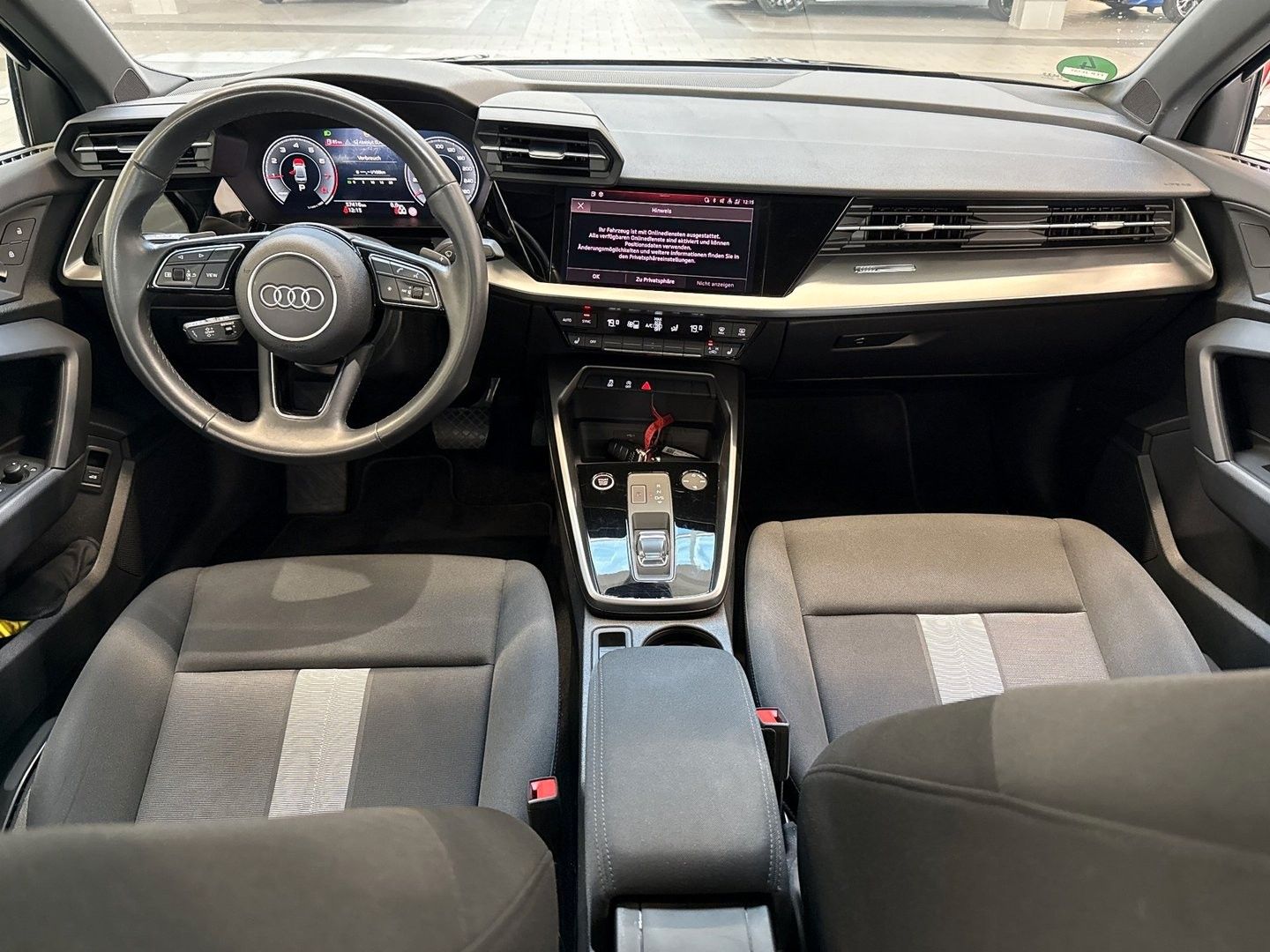 Audi A3 2022 г. Синий, пробег 57000 км
