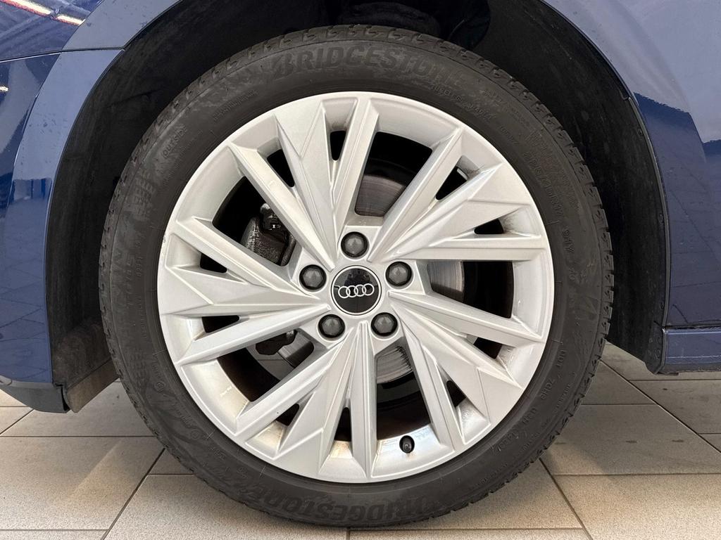 Audi A3 2022 г. Синий, пробег 57000 км