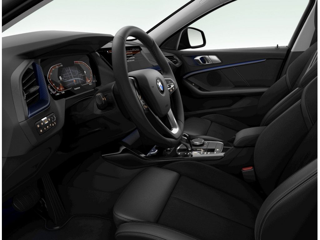 BMW 118 2022 г. Чёрный, пробег 41571 км