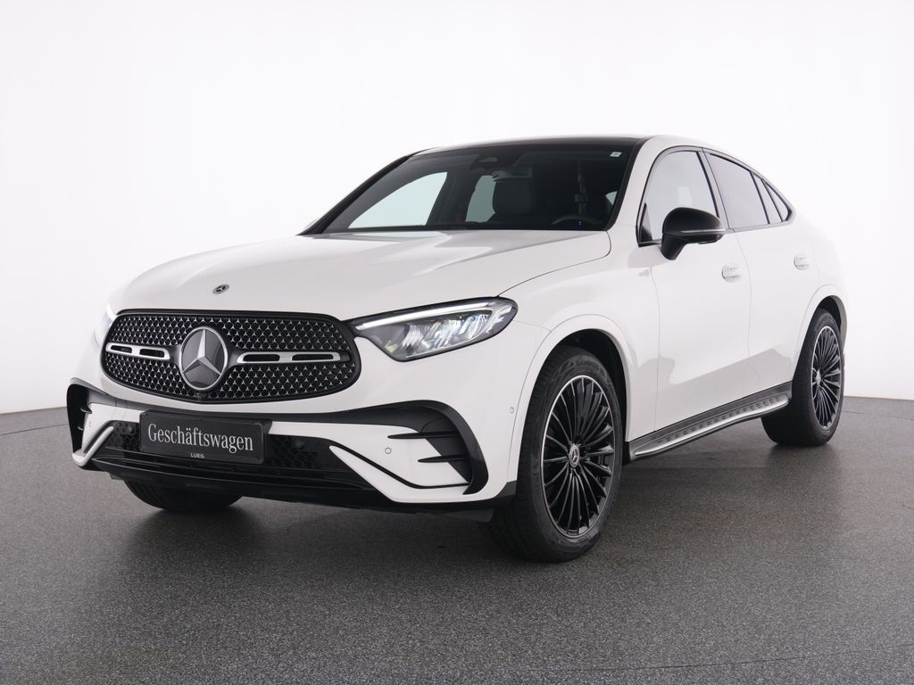Mercedes-Benz GLC 300 2026 г. Белый, пробег 10613 км