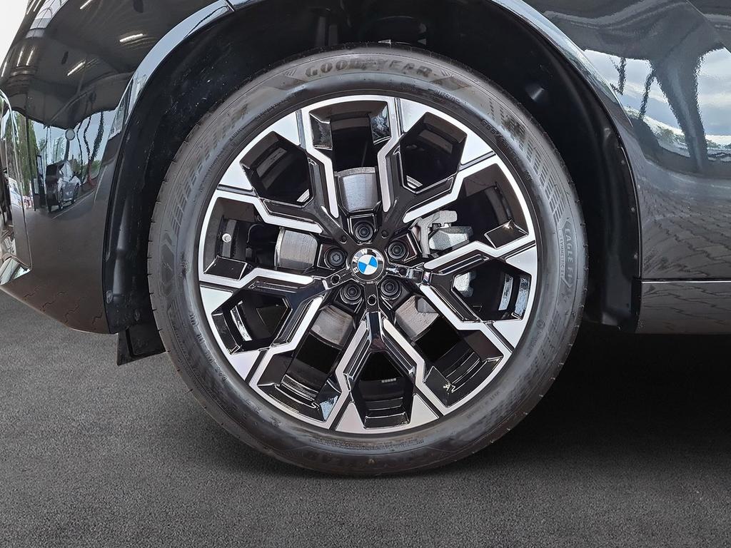 BMW X3 2026 г. Чёрный, пробег 6050 км