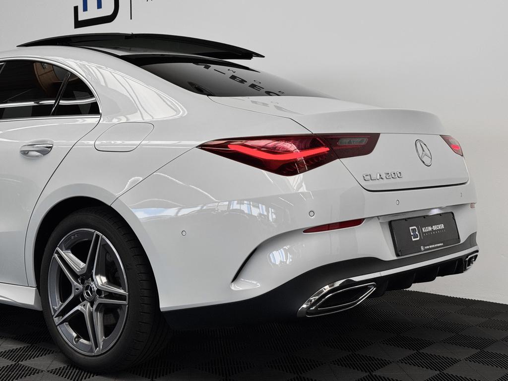 Mercedes-Benz CLA 200 2024 г. Белый, пробег 46600 км